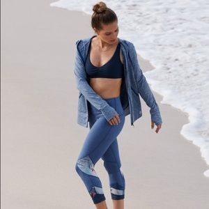 Roxy Every Little Thing Zip-Up Sports Hoodie